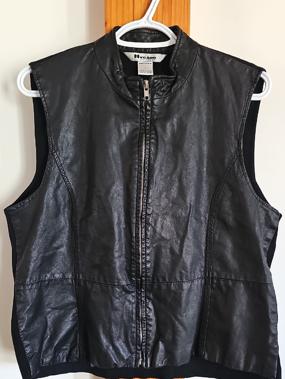 Nygard Collection Black Leather Zip Vest